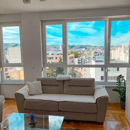 Stan Na Dan Bella Apartment Banja Luka Exterior foto